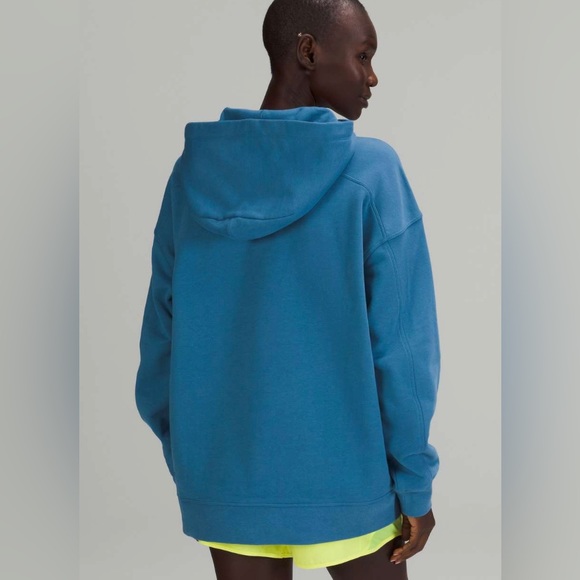 LULULEMON 2022 perfectly oversized hoodie blue size 8 - Picture 2 of 8